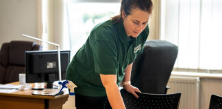 Personal Para Limpieza De Oficinas office cleaning staff