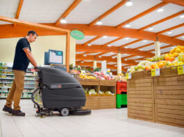 Auxiliar De Limpieza Para Supermercado Assistente alle pulizie del supermercato Supermarkt-Reinigungsassistent Supermarket Cleaning Assistant