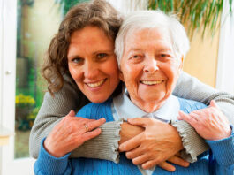 Cuidador de Adultos Mayores Empleo de cuidadora en Costa Rica Guápiles Limón Caregiver for the Elderly Caregiver Job in Costa Rica Guápiles Limón