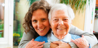 Cuidador de Adultos Mayores Empleo de cuidadora en Costa Rica Guápiles Limón Caregiver for the Elderly Caregiver Job in Costa Rica Guápiles Limón