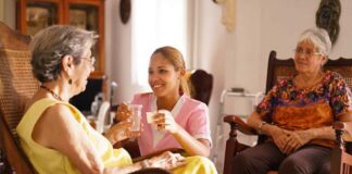 Cuidadores en España Residencia de Mayores en España Geriátrico en España Gerocultores Caregivers in Spain Nursing Home in Spain Geriatric in Spain Geroculturists
