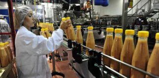 SE NECESITA TRABAJADOR/A DE PRODUCCIÓN PARA PLANTA DE PROCESAMIENTO DE ALIMENTOS Y BEBIDAS (CON O SIN EXPERIENCIA), PAGO $2880 AL MES Trabajador de Producción Para Planta de Procesamiento de Alimentos y Bebidas empleo de Producción en Canadá Production Worker for Food and Beverage Processing Plant Production jobs in Canada