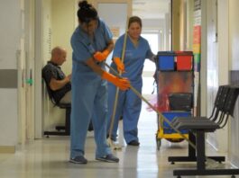 Auxiliar de Limpieza en Alajuela limpieza de Centro Médico Empleo sin experiencia en Costa Rica Cleaning Assistant in Alajuela cleaning of Medical Center