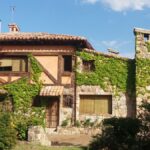Matrimonio Interno para Casa de Campo en Madrid empleo de Guardeses en España empleada del hogar Live-in Marriage for a Country House in Madrid Domestic Worker Job in Spain