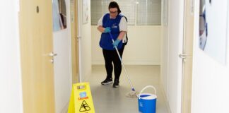 Personal para Limpieza de Edificios condominios Empleo en Roma empleo sin experiencia en Italia Building Cleaning and Mail Sorting Staff in Condominiums Jobs in Rome No Experience in Italy
