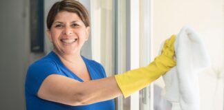 Personal de Limpieza Doméstica en Milán Personal Doméstico en Italia Personale addetto alle pulizie domestiche a Milano